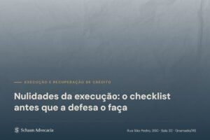 Textura de papel branco sob véu petróleo com o título Nulidades da execução: o checklist antes que a defesa o faça